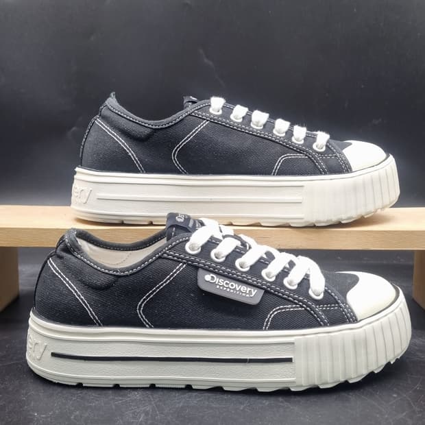 디스커버리 뮬리 v2 플랫폼 여성스니커즈235