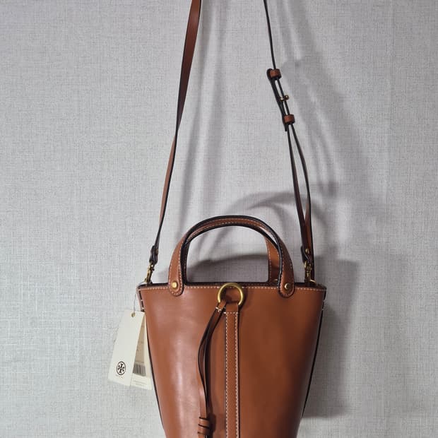 (새상품)토리버치 아만다 밀러 버킷백