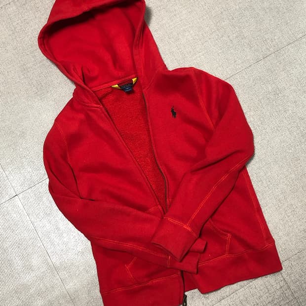 폴로 후드집업