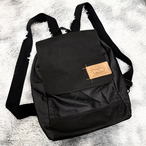 리바이스 패치 백팩