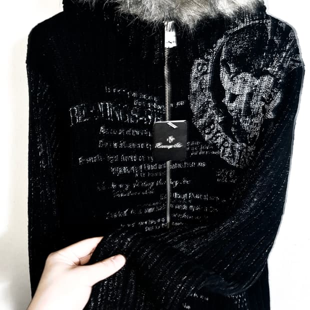 [택O 새상품] 버닝 쇼 아카이브 모드 고딕 후드 집업