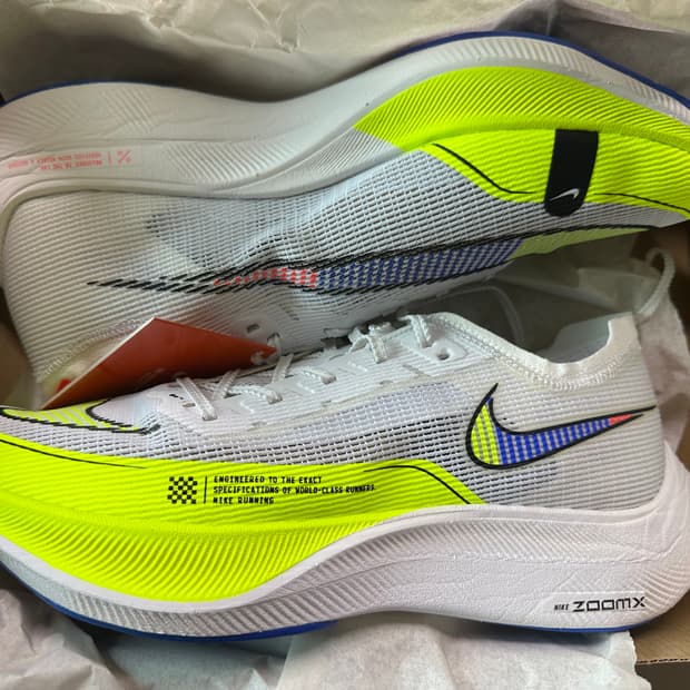 나이키 줌x 베이퍼플라이 넥스트%2 화이트 볼트 새상품