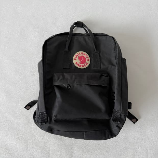 피엘라벤(Fjallraven) 백팩(상태 확인)