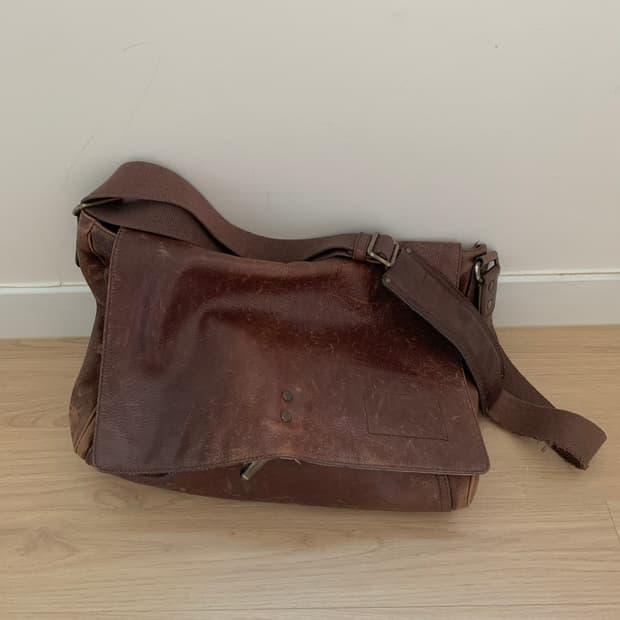 leather big messenger bag