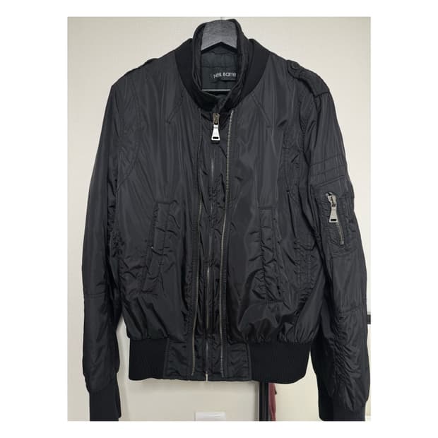 닐바렛 더블 레이어드 봄버