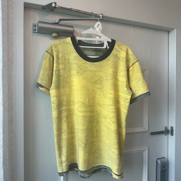 70s yellow camo t shirt  Anvil Rothco