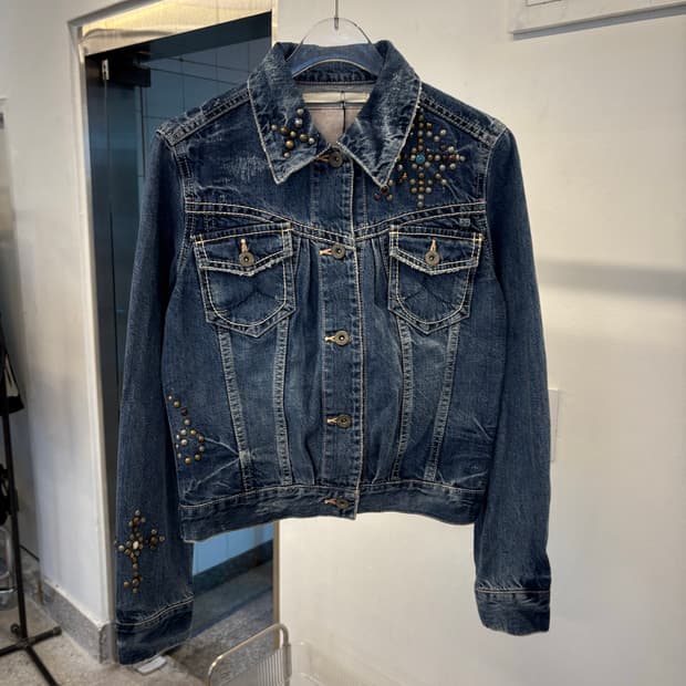 Stud point denim jk