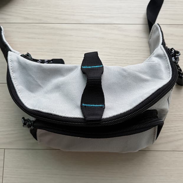 00s Y2K 올드 나이키 고프코어 보조 가방 (메신저백)