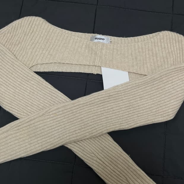 다니엘귀조 Guizio 아이보리 리브 니트 슈러그(size xs)