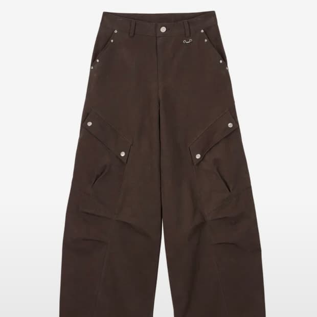 구해요)단델 스터드 핀턱 카고팬츠