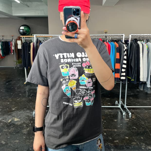 헬로 키티 프린팅 티셔츠
