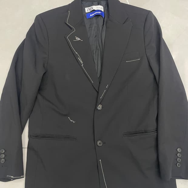 자더에러 스티치 블레이저 아더에러 자라 스티치 블레이저