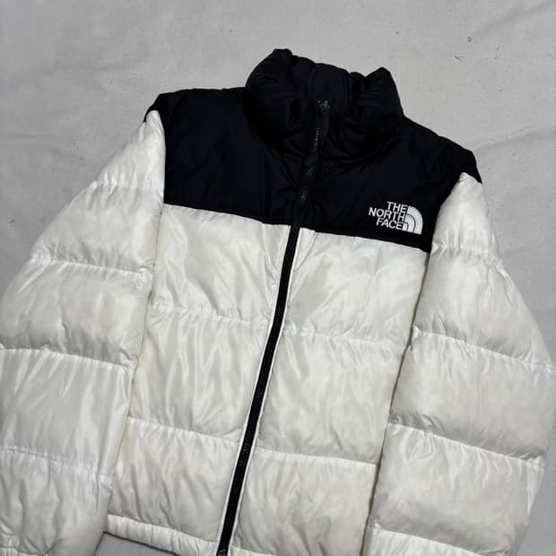 L 노스페이스 1996 블랙 화이트 눕시 패딩