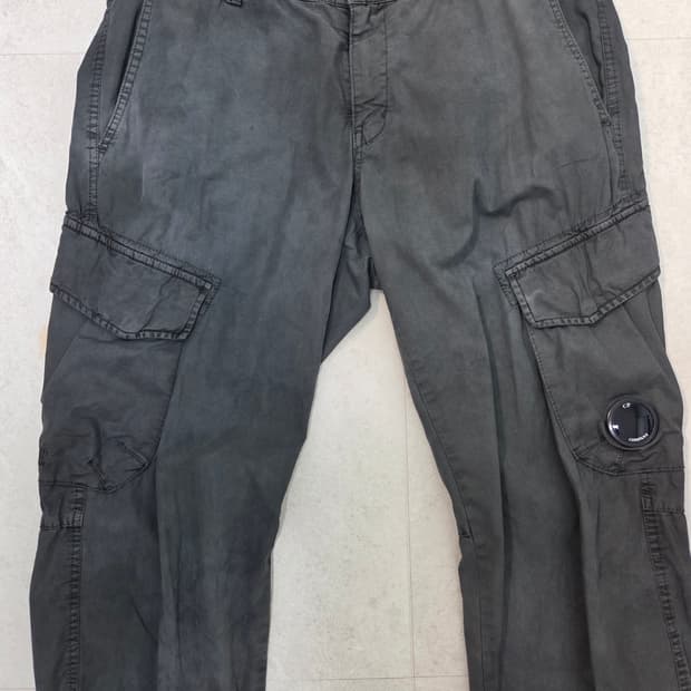 C.P. Company 카본 블랙 카고 팬츠