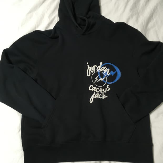 조던 x 트레비스스캇 x 프라그먼트 후드티 (m사이즈)
