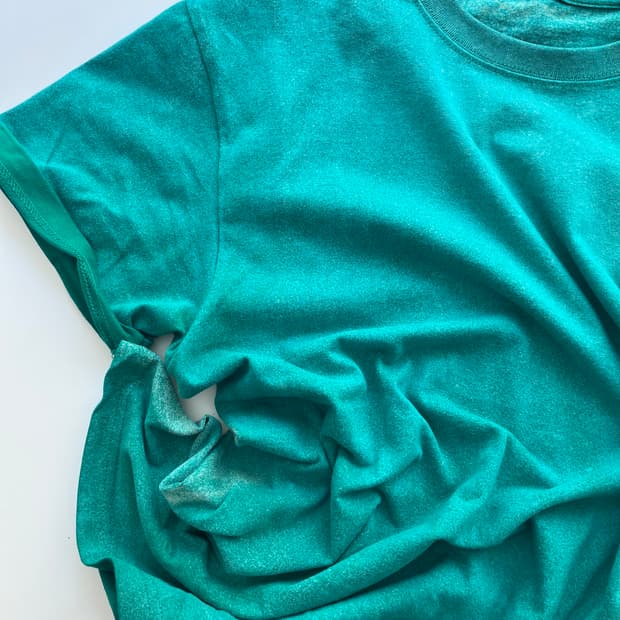 HAND-FADED GREEN T-SHIRT