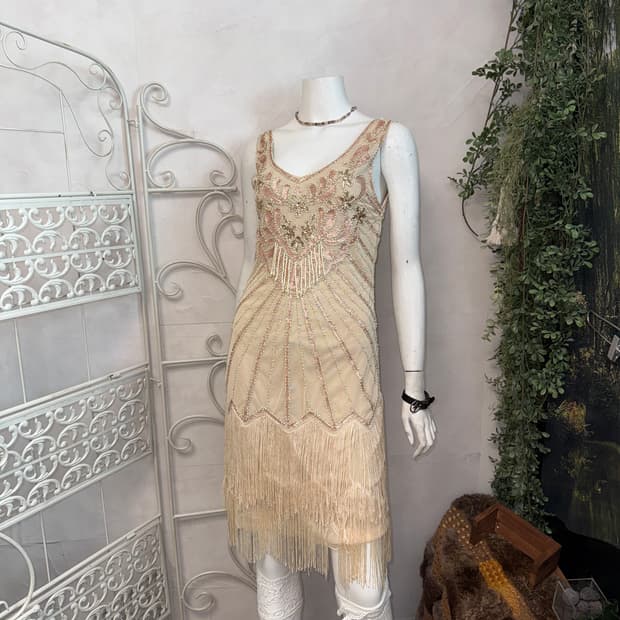 Pink beige oriental fairy beads ops