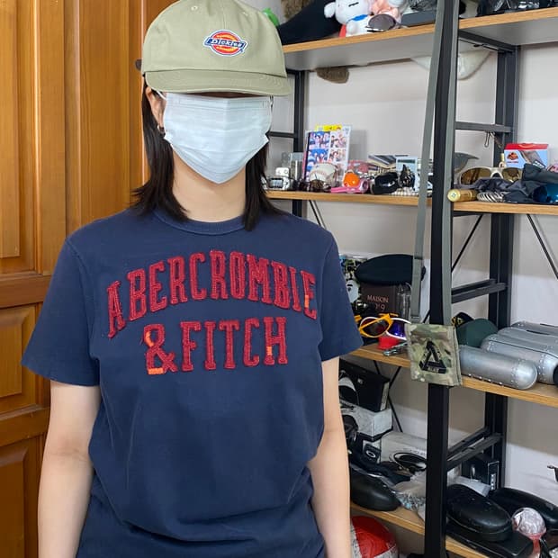 아베크롬비 앤 피치 반팔 티셔츠