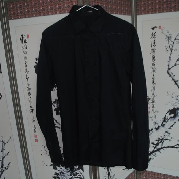 Kris van assche 뒷 절개 셔츠