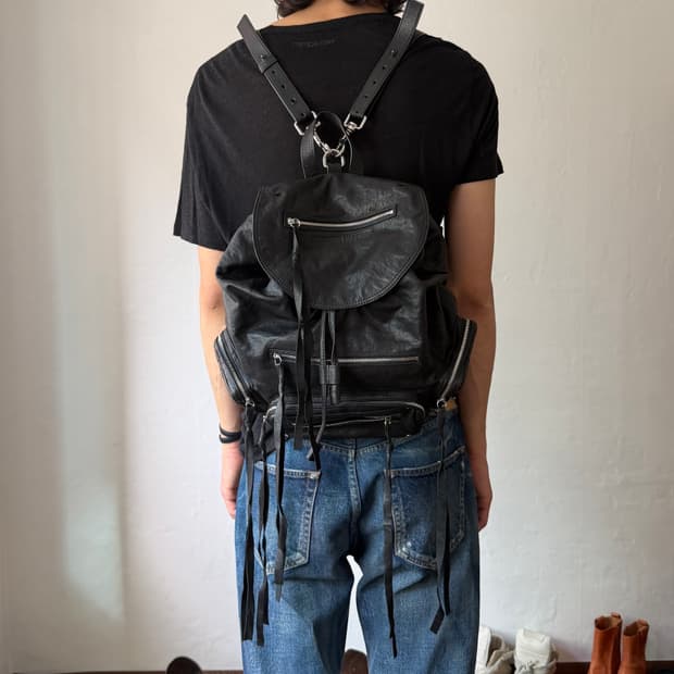 알렉산더 맥퀸 베지터블 레더 백팩