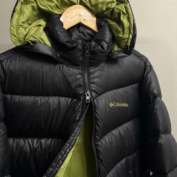 컬럼비아 거위털 후디 패딩