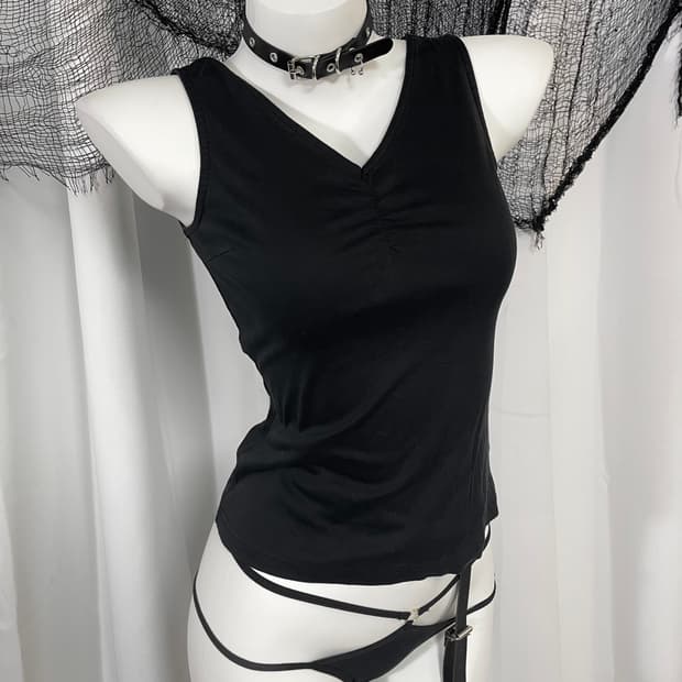 black sleeveless