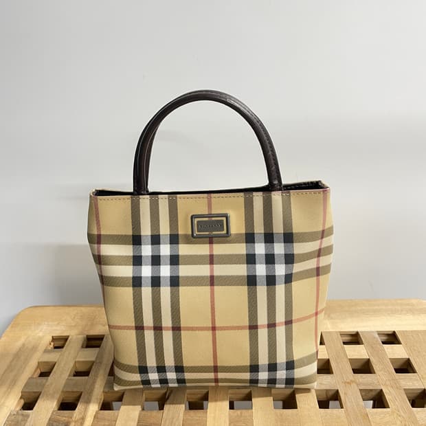 버버리 미니 토트백