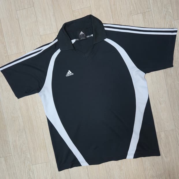 XL) 아디다스 삼선 브이넥 블랙 반팔 카라티