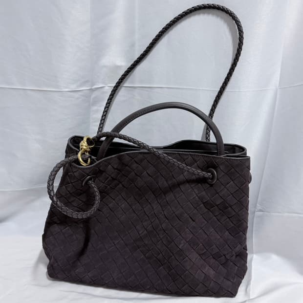 보테가베네타 안디아모 스몰 스웨이드