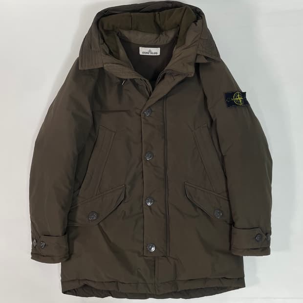 18fw 스톤아일랜드 마이크로랩스 후드 다운패딩 (on.55)  