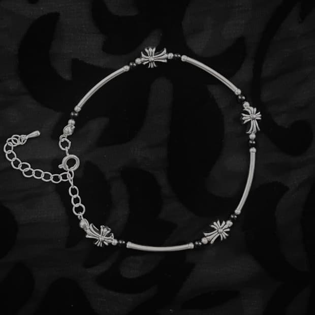 Silver Chrome Cross 팔찌