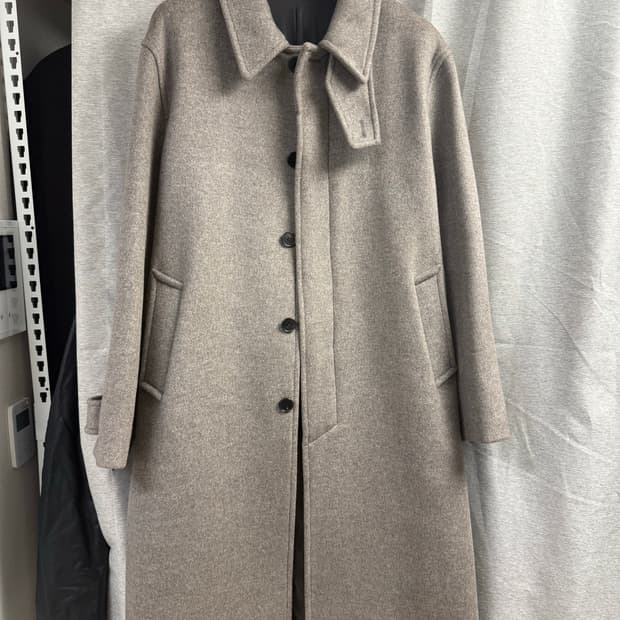 3) 고낙 발마칸 코트 오트밀