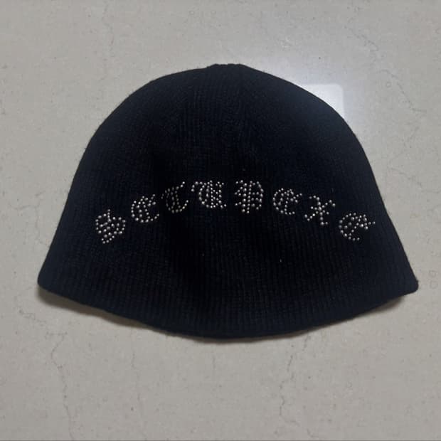 셋업이엑스이 비니 블랙 Bold lettering hotfix Beani