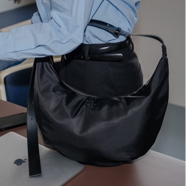 무쿠앤에보니 라일론 비커밍백