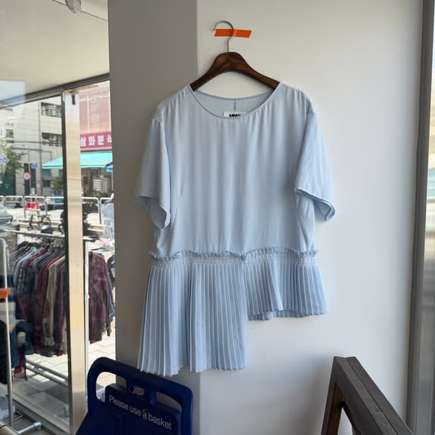 mm6 메종 마르지엘라 플리츠 블라우스