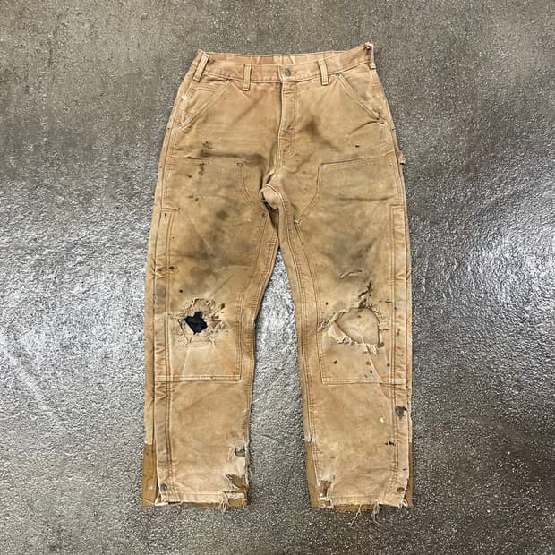 Carhartt 데미지 더블니 워크 팬츠 (33“)