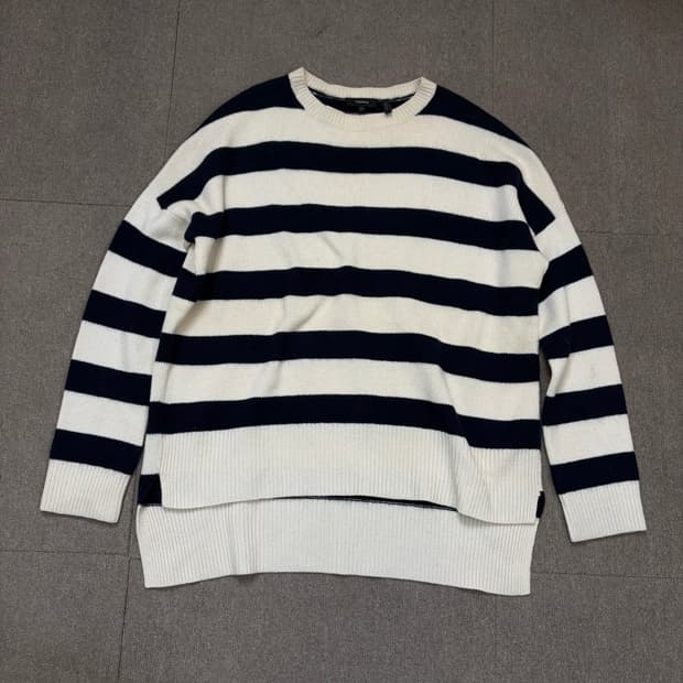 theory 띠어리 우먼스 오버핏 스트라이프 니트 