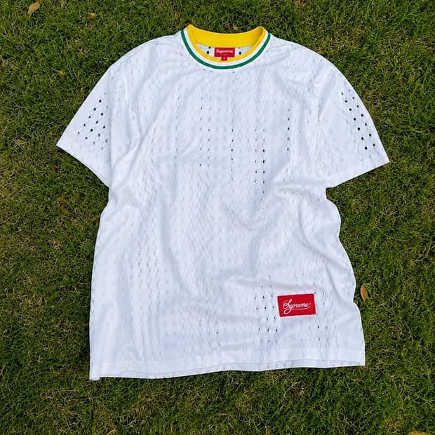 Supreme 22ss Perforated Stripe Warm Up