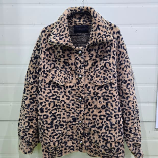 파파야 레오파드 자켓 FREE