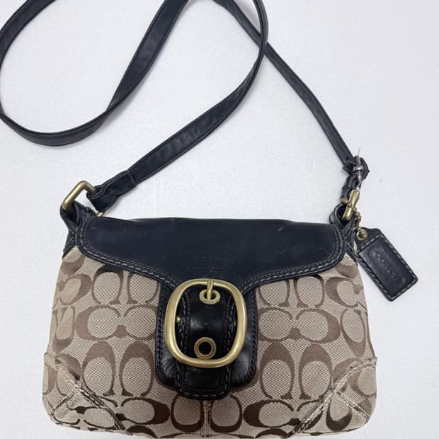 🤎 코치 COACH 시그니처 미니 숄더백 크로스백 🤎