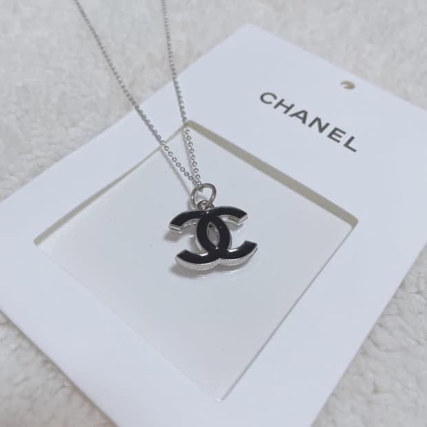 샤넬 업사이클링 제니 목걸이