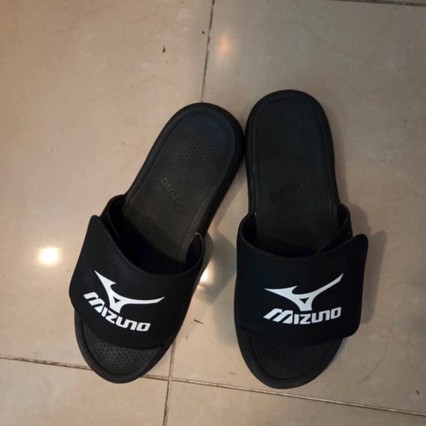 미즈노 슬리퍼 260