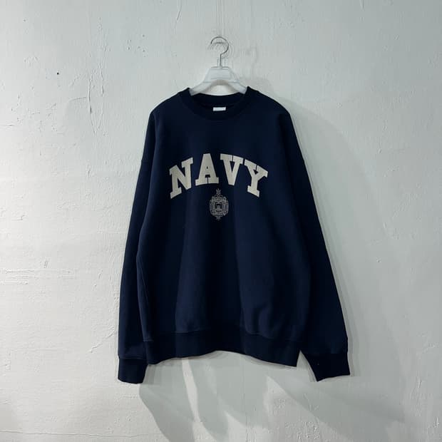 아웃스탠딩 맨투맨 95-100