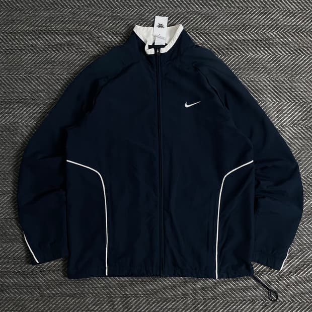 나이키 드라이핏 블랙 올드스쿨 바람막이o 3225