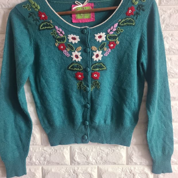 [수#]페페진스 꽃 자수 가디건 터키색(55)