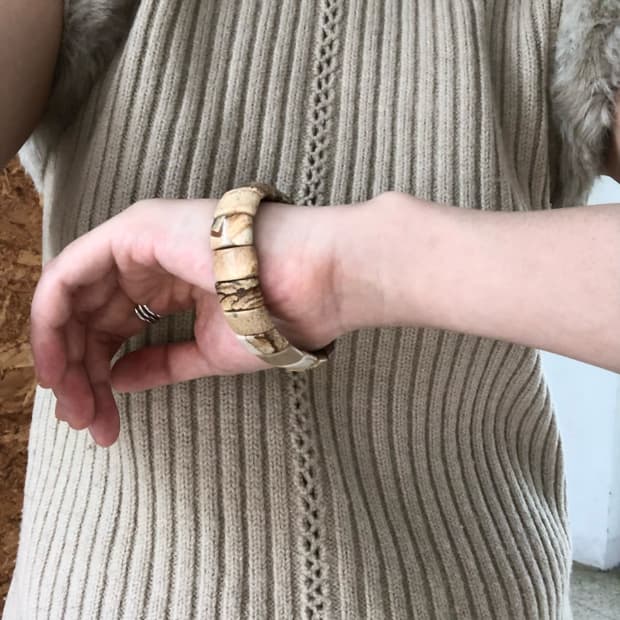 stone bracelet 