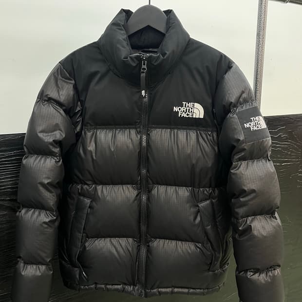 노스페이스 화이트라벨 눕시 유광 블랙 S