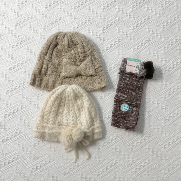 폼폼 리본 코사지 니티드 비니