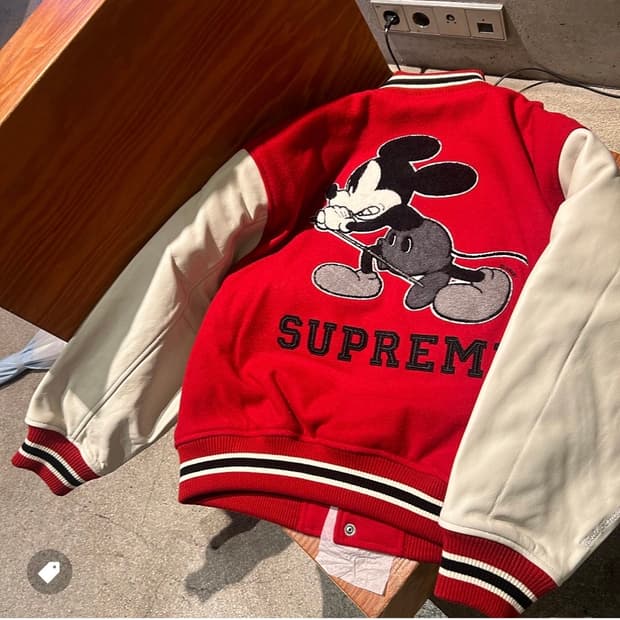 슈프림 x 넘버 나인 x 미키 마우스 바시티 자켓 레드 - 25FW