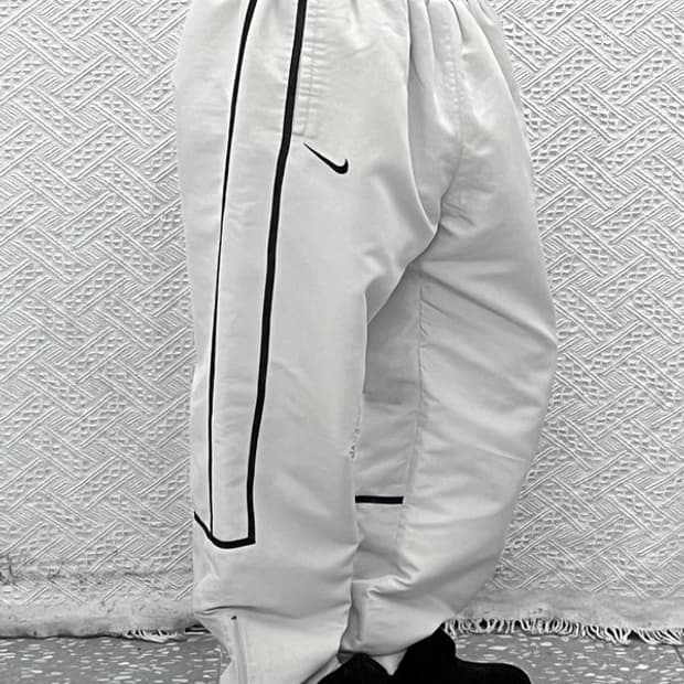 나이키 올드스쿨 빈티지 사이드라인 바람막이 트랙팬츠 XL C10320